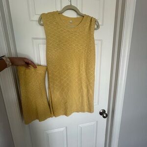 Yellow Knit Sleeveless Top and Skirt Set